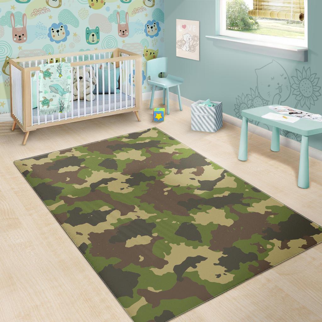 Classic Green Camouflage Print Area Rug