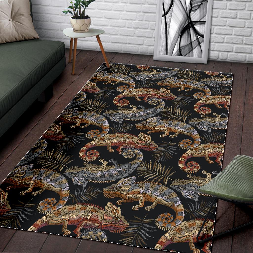 Chameleon lizard tropical leaves palm tree Area Rug