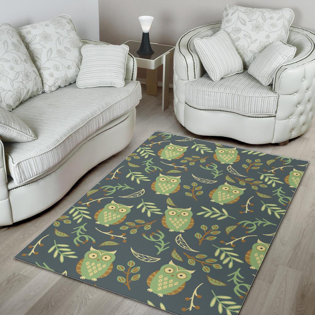 Cute owls leaves pattern Area Rug