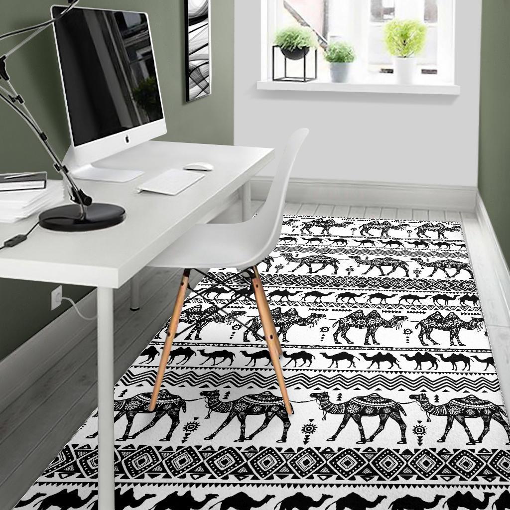 Camel polynesian tribal pattern Area Rug