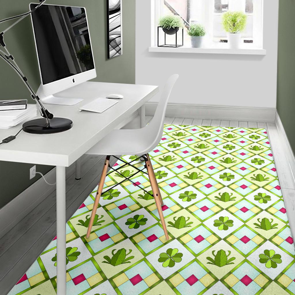 Frog Clover leaves Pattern Area Rug