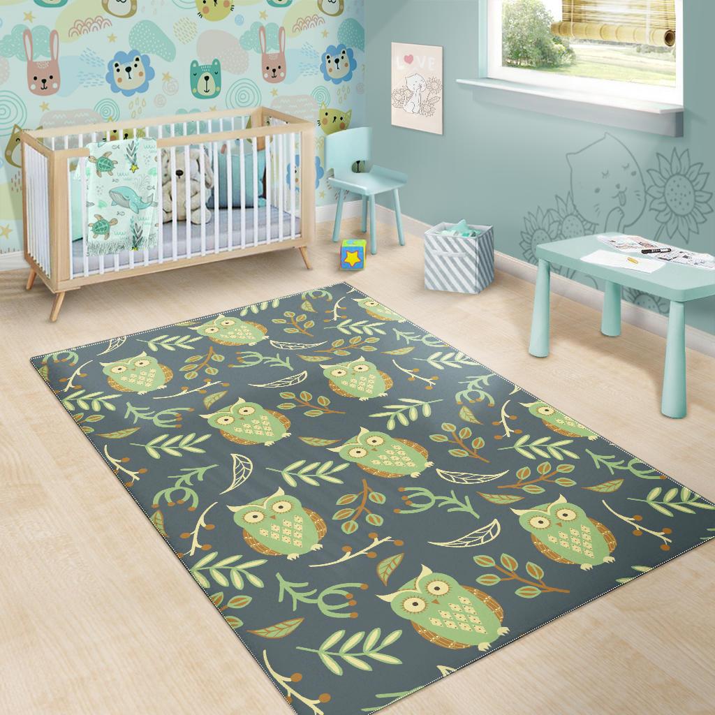 Cute owls leaves pattern Area Rug