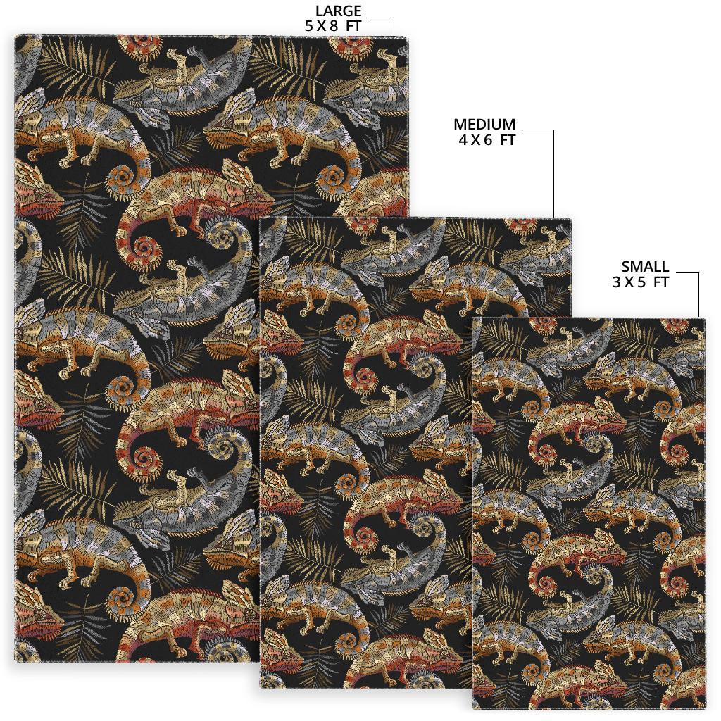Chameleon lizard tropical leaves palm tree Area Rug