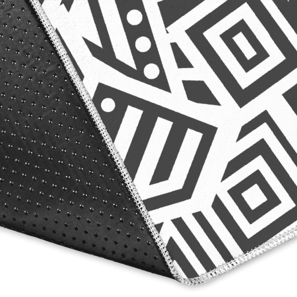 Grey And White Aztec Pattern Print Area Rug