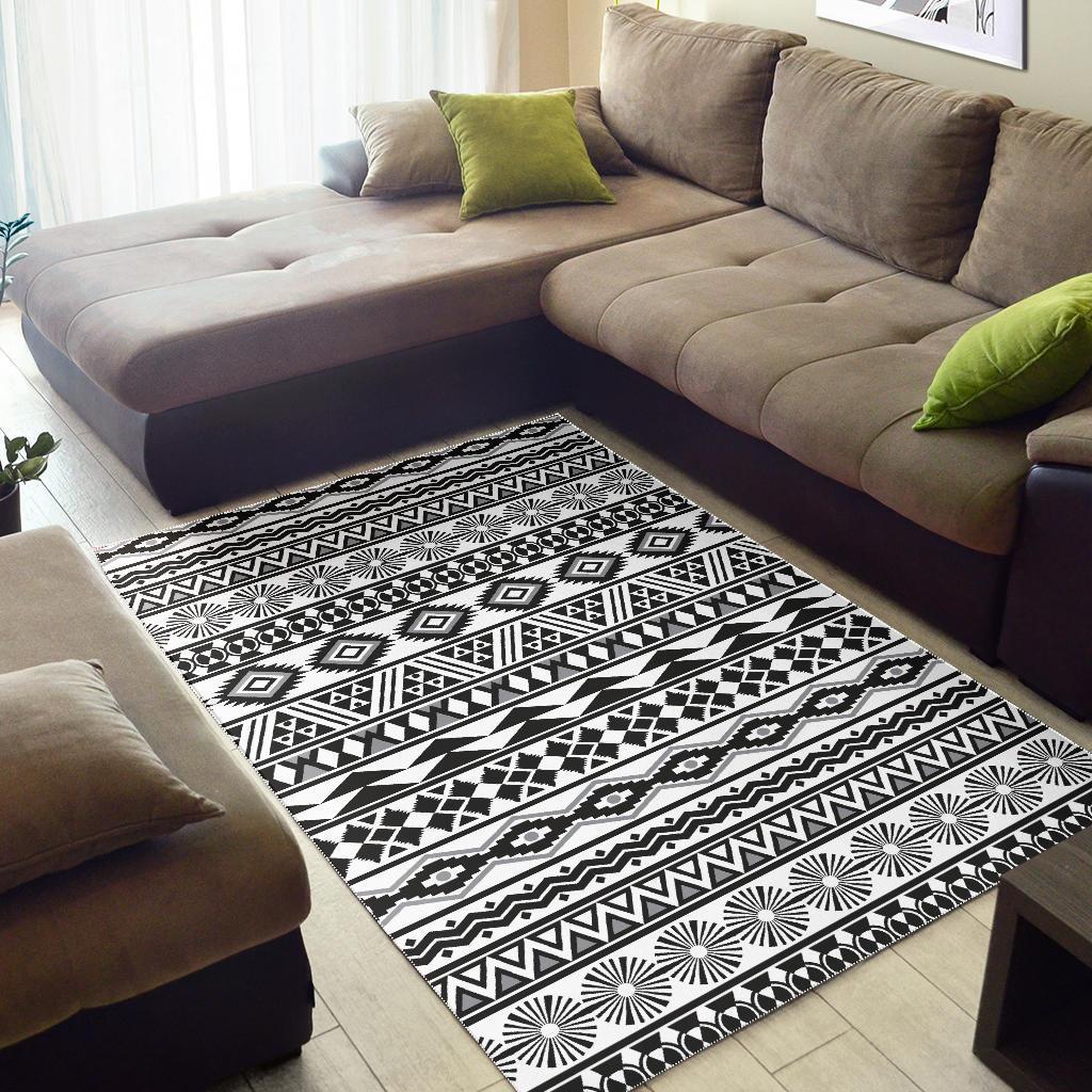 White And Grey Aztec Pattern Print Area Rug