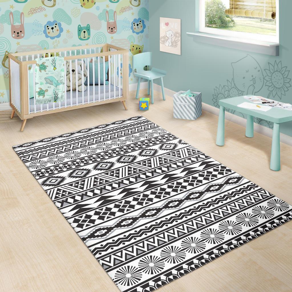White And Grey Aztec Pattern Print Area Rug